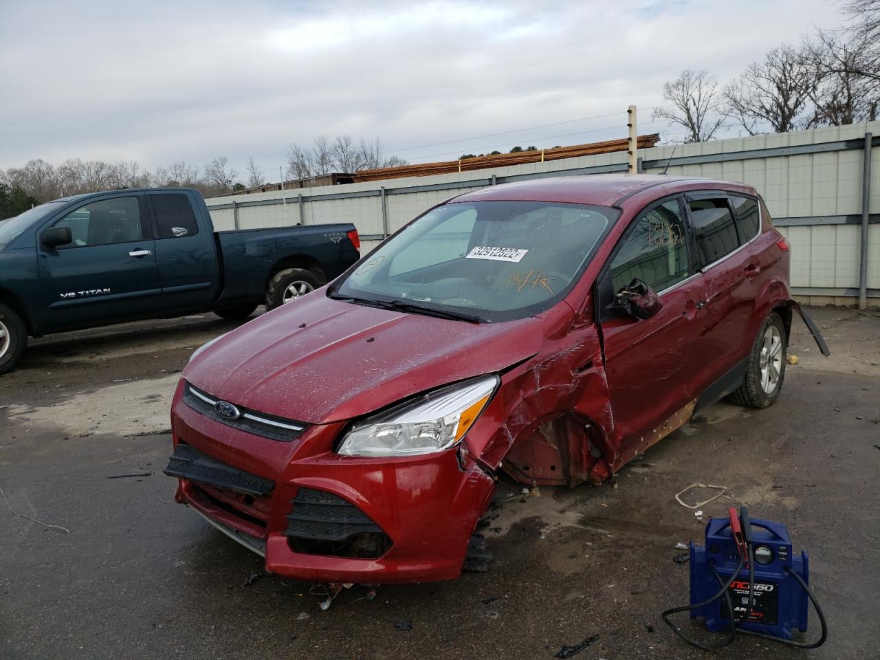 Photo 2 from auction – 2014 FORD ESCAPE SE with VIN 1FMCU0GXXEUE20414