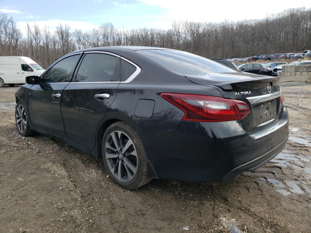 Photo 3 from auction – 2017 NISSAN ALTIMA 2.5 with VIN 1N4AL3AP4HC130002