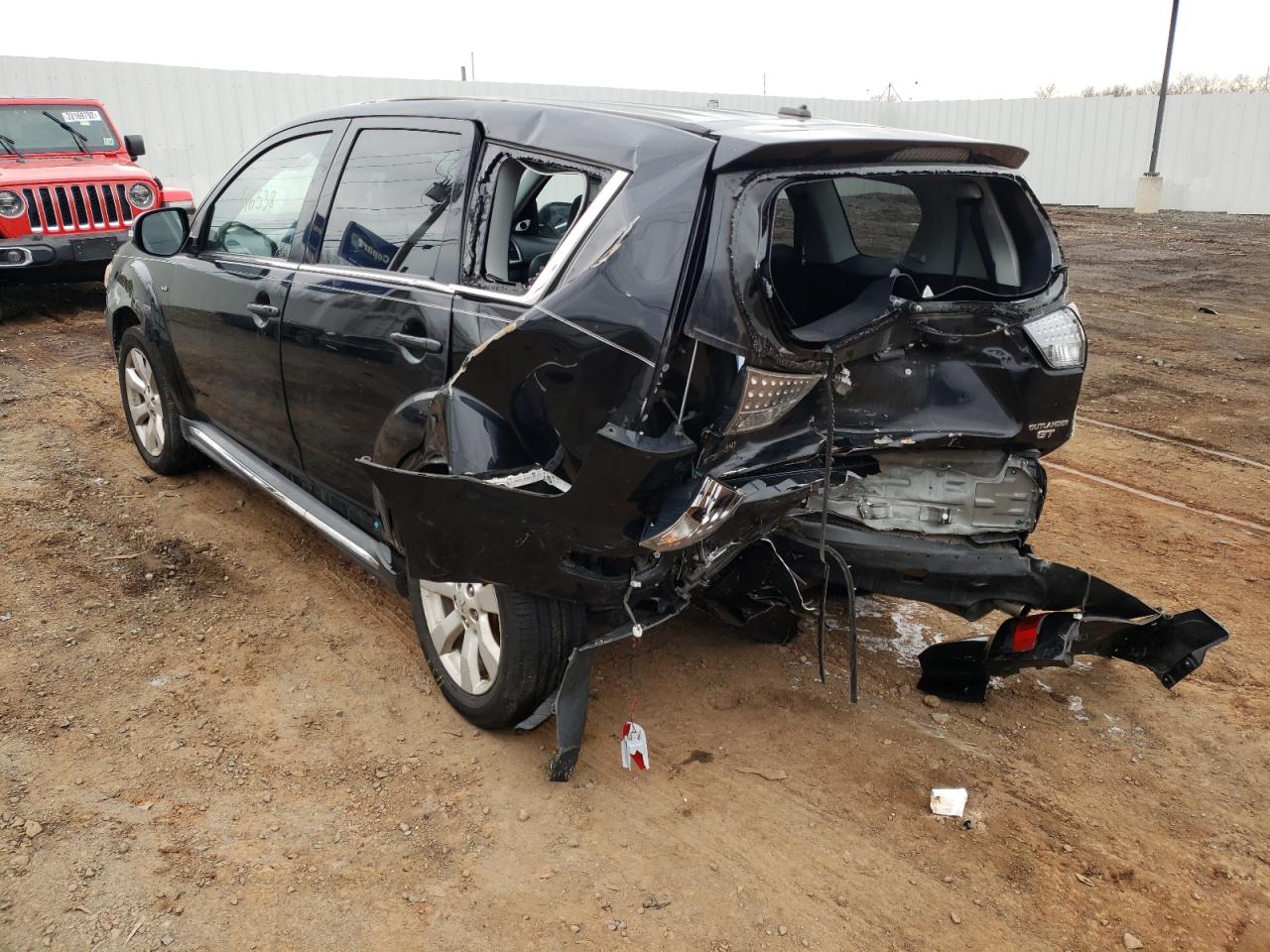 Photo 3 from auction – 2012 MITSUBISHI OUTLANDER with VIN JA4JT5AXXCU005265