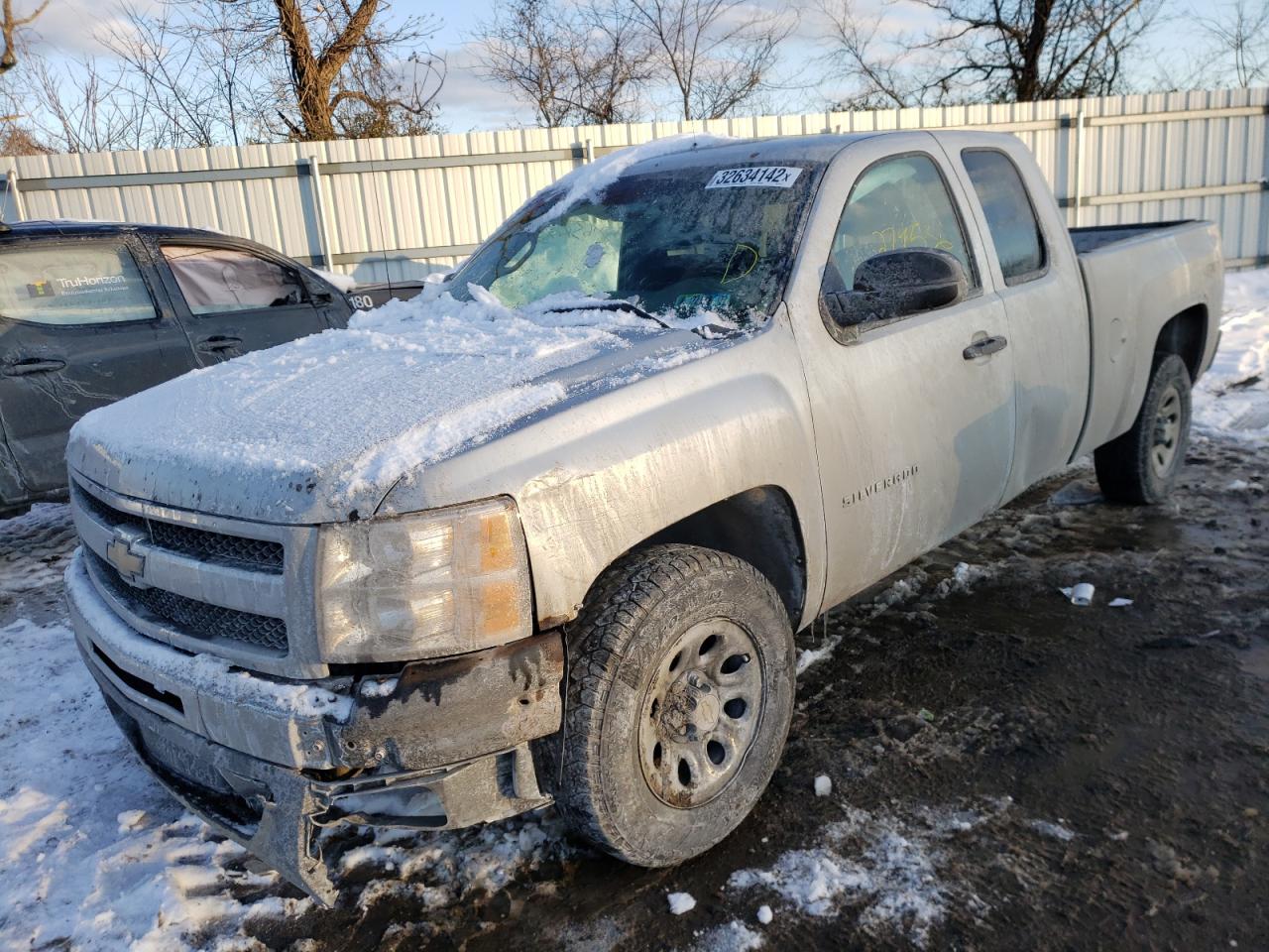 Photo 2 from auction – 2010 CHEVROLET SILVERADO with VIN 1GCSKPEA5AZ208773