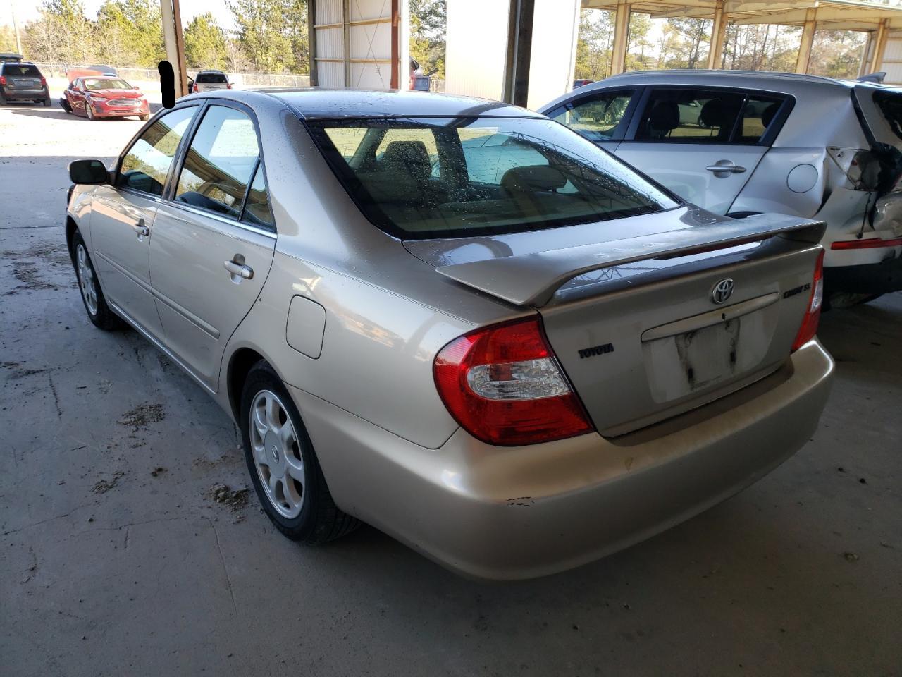 Photo 3 from auction – 2002 TOYOTA CAMRY LE with VIN JTDBE32K620099419
