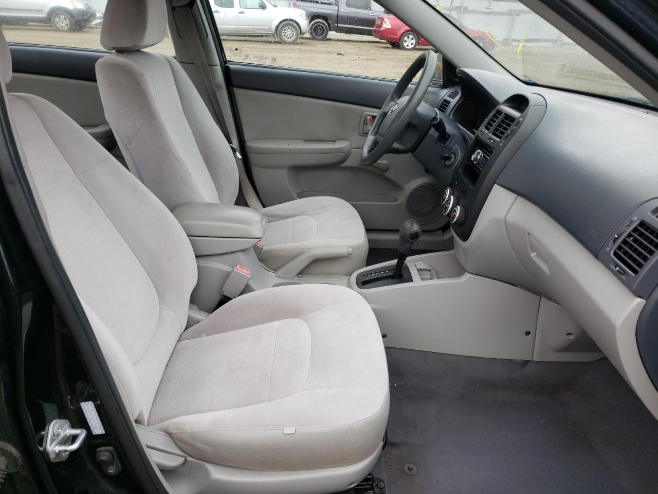 Photo 5 from auction – 2008 KIA SPECTRA EX with VIN KNAFE122685574954