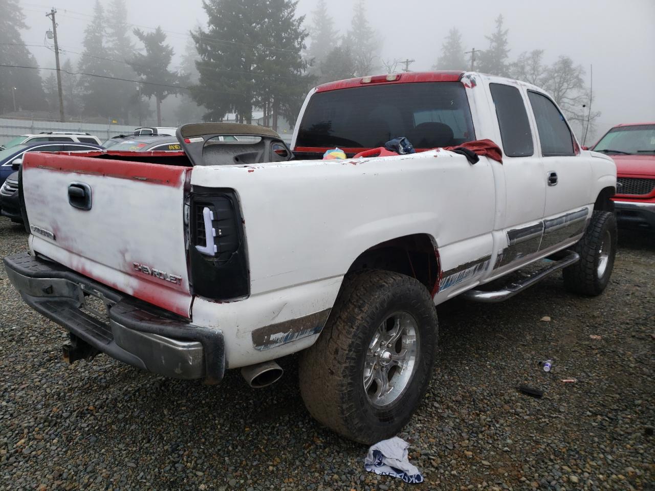 Photo 4 from auction – 2004 CHEVROLET SILVERADO with VIN 2GCEK19TX41273928