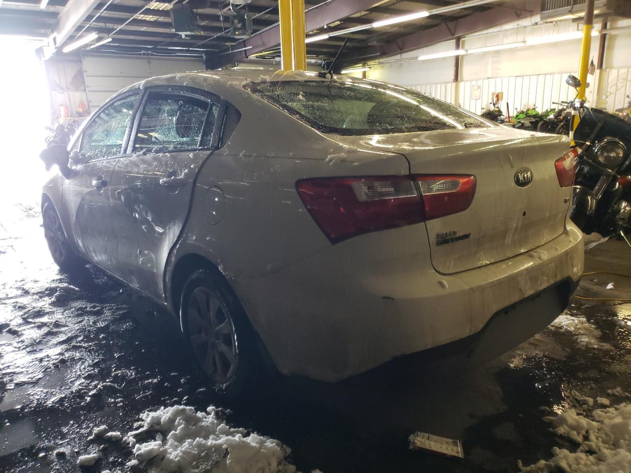 Photo 3 from auction – 2015 KIA RIO LX with VIN KNADM4A30F6454533
