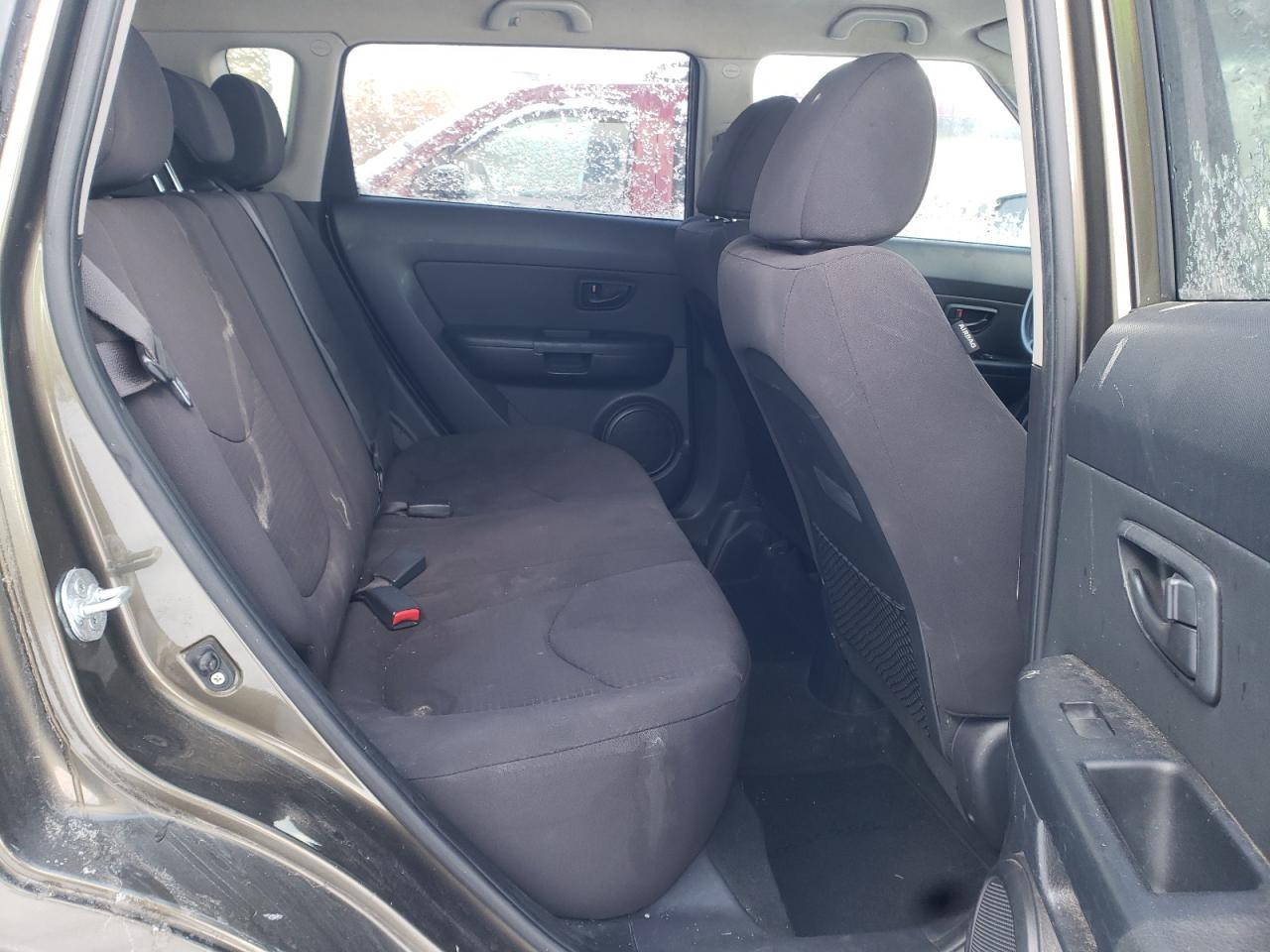 Photo 6 from auction – 2013 KIA SOUL with VIN KNDJT2A58D7492694
