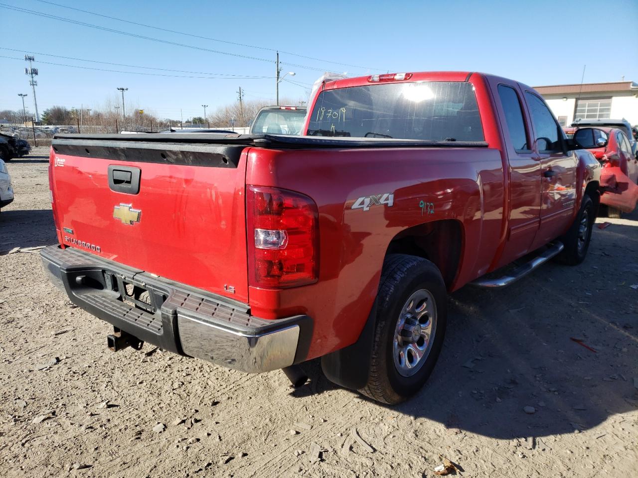 Photo 4 from auction – 2011 CHEVROLET SILVERADO with VIN 1GCRKREA2BZ187019