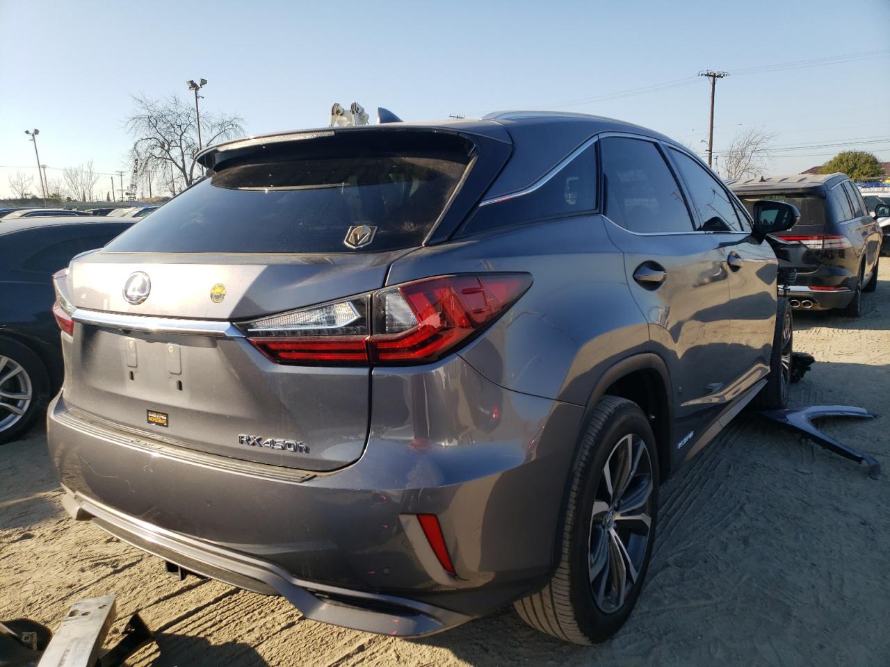 Photo 4 from auction – 2016 LEXUS RX 450H BA with VIN 2T2BGMCA0GC003704