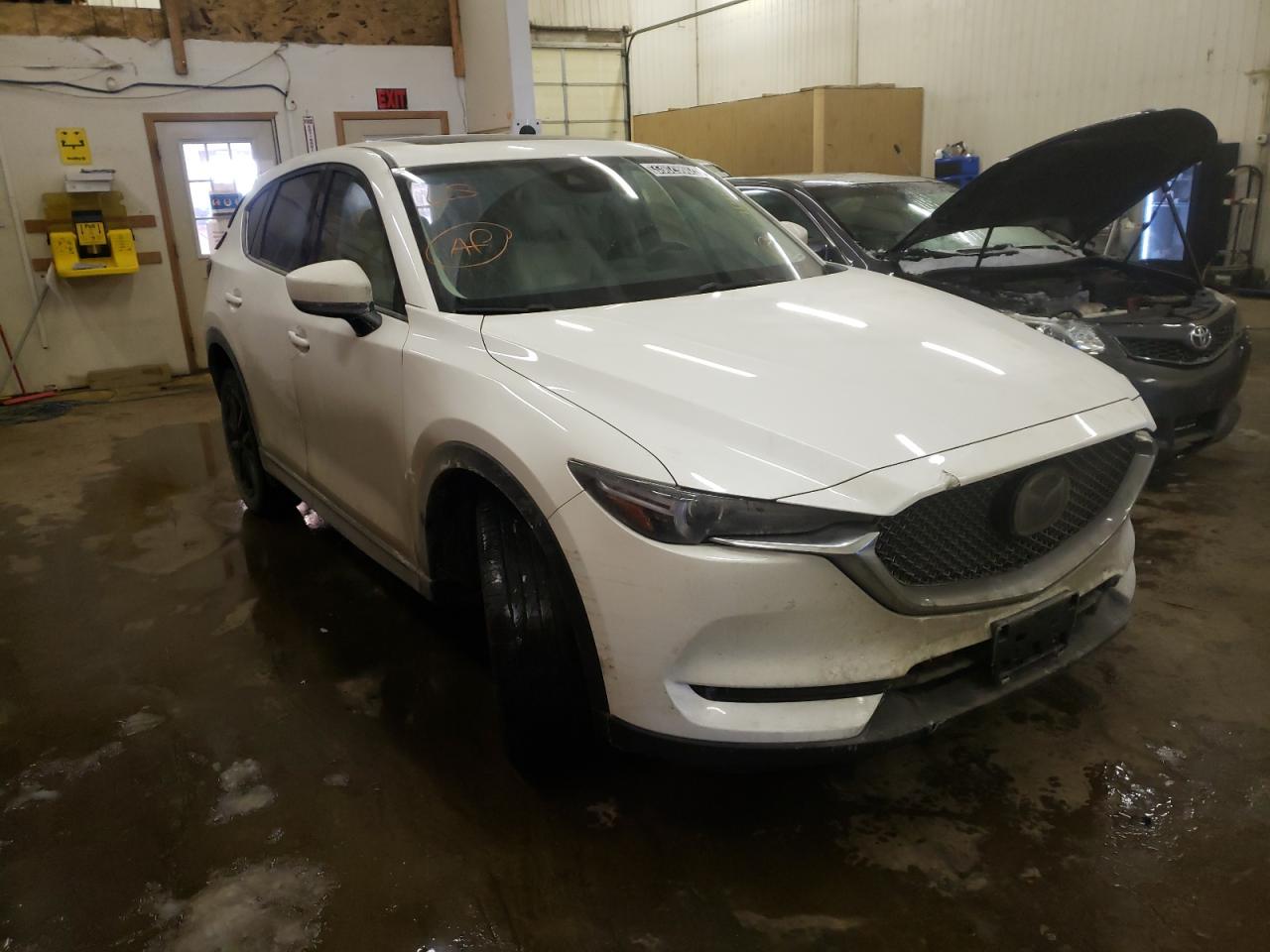 MAZDA CX-5 GRAND 2018 with VIN JM3KFBDM0J0423556 - Photo from auction
