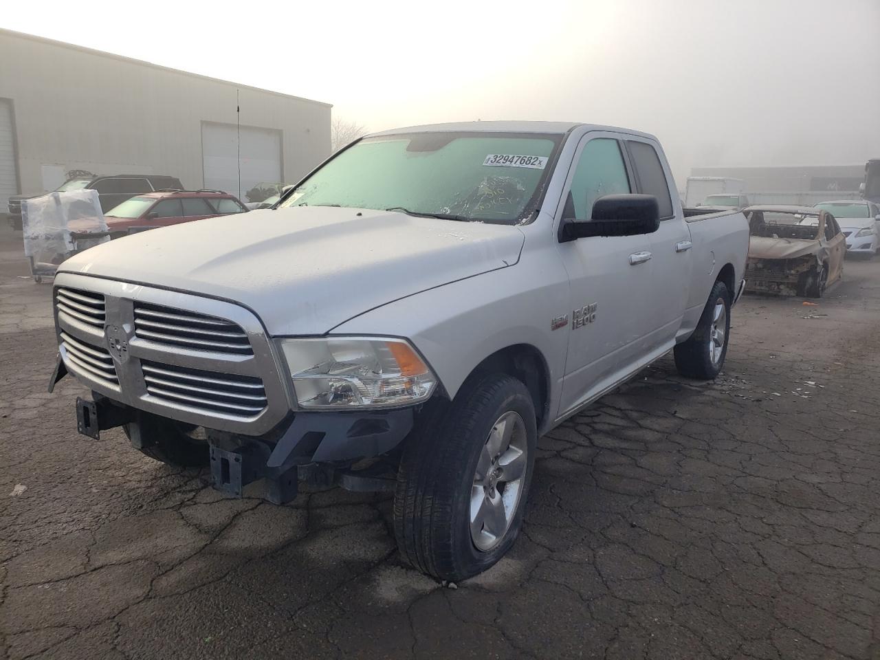 Photo 2 from auction – 2015 RAM 1500 SLT with VIN 1C6RR6GT3FS714404