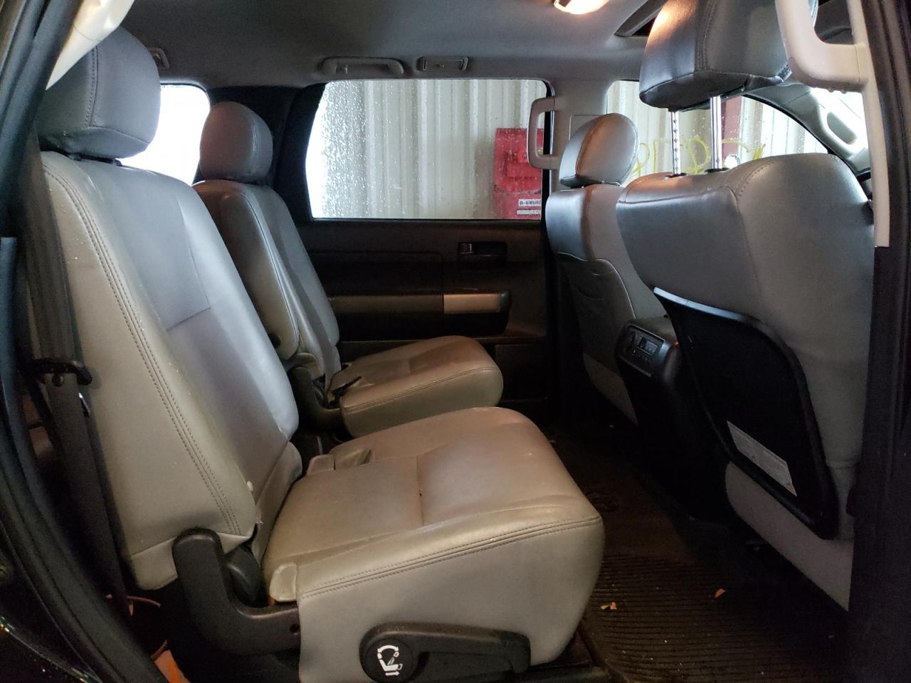 Photo 6 from auction – 2013 TOYOTA SEQUOIA SR with VIN 5TDZY5G17DS046326