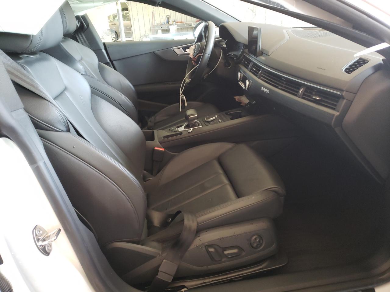 Photo 5 from auction – 2019 AUDI A5 PREMIUM with VIN WAUDNCF53KA096160
