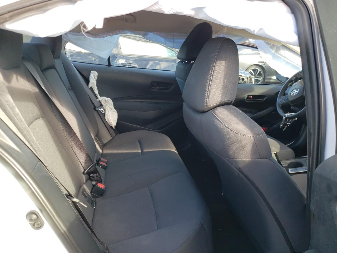 Photo 6 from auction – 2022 TOYOTA COROLLA LE with VIN 5YFEPMAE4NP291246