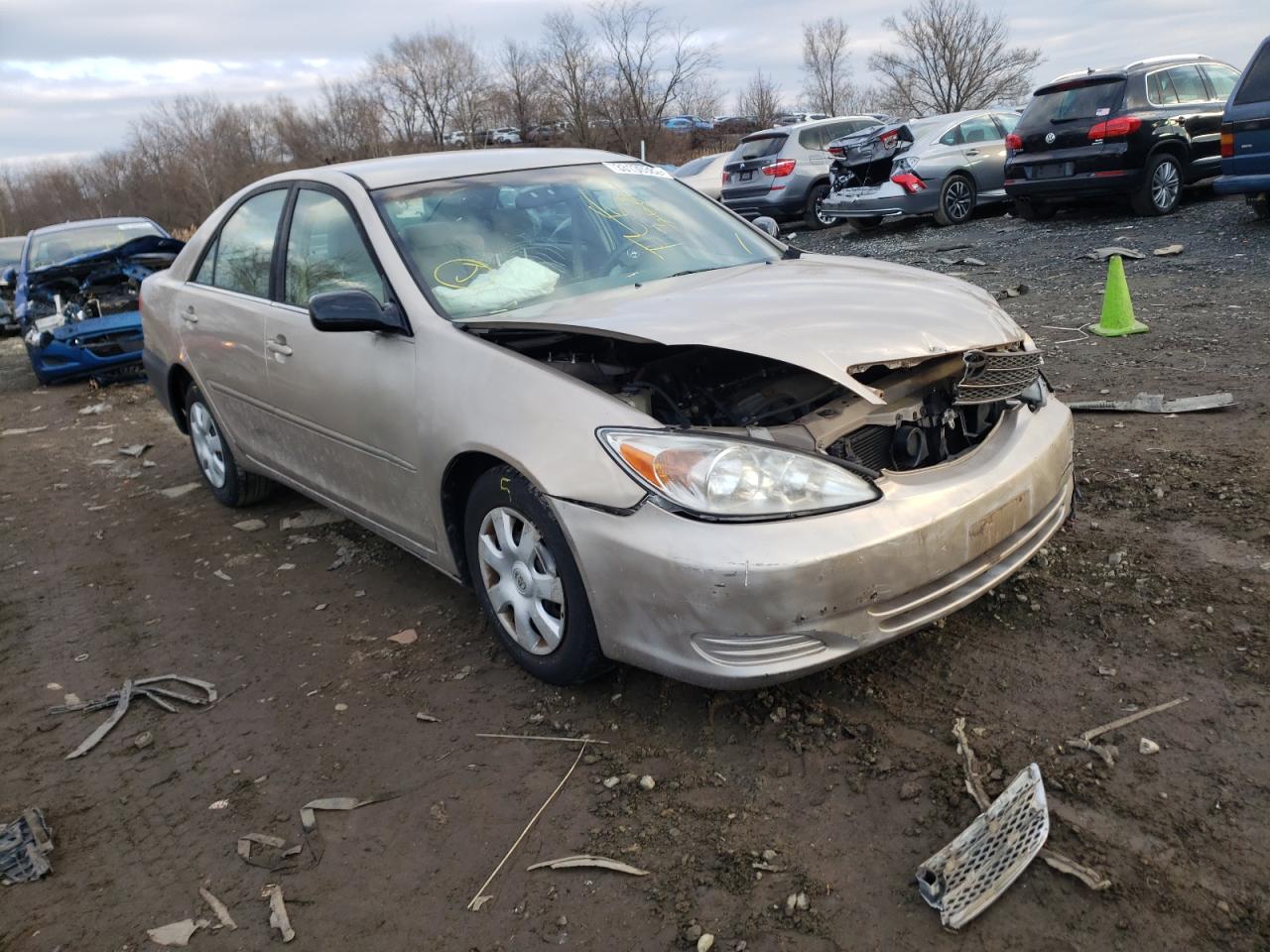 Photo 9 from auction – 2002 TOYOTA CAMRY LE with VIN 4T1BE32K82U564495