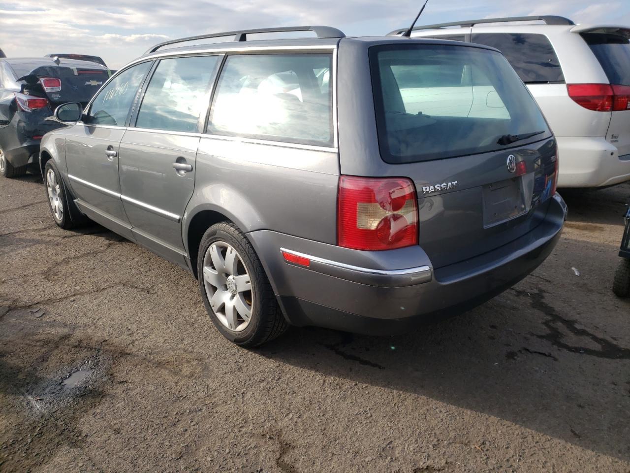 Photo 3 from auction – 2005 VOLKSWAGEN PASSAT GLS with VIN WVWCE63B05E074804
