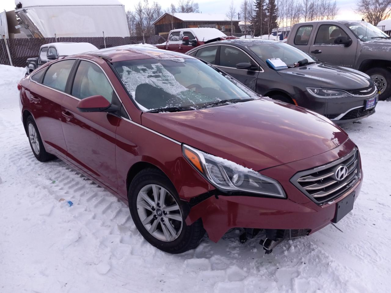 HYUNDAI SONATA SE 2016 with VIN 5NPE24AF5GH360565 - Photo from auction
