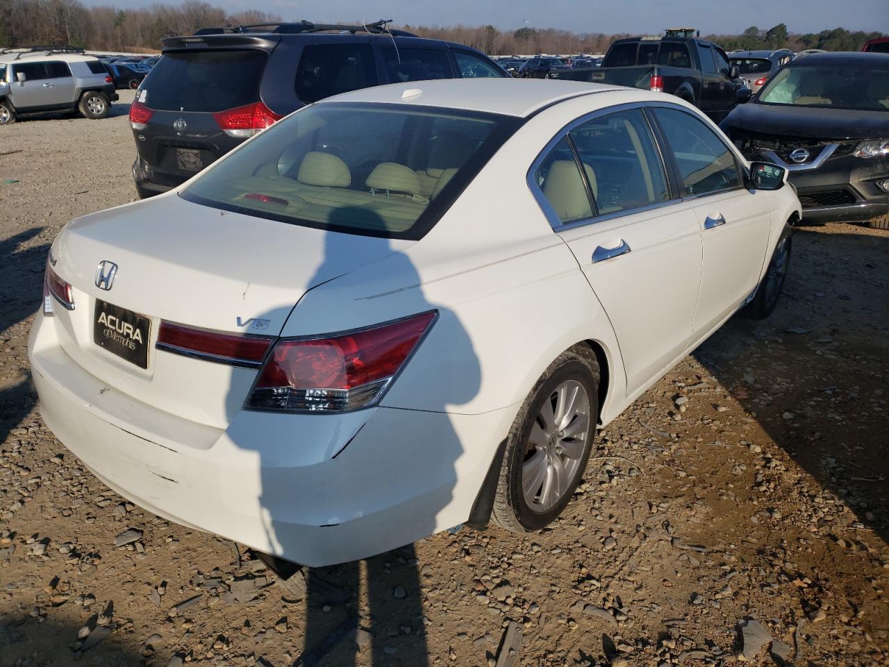 Photo 4 from auction – 2012 HONDA ACCORD EXL with VIN 1HGCP3F85CA039979