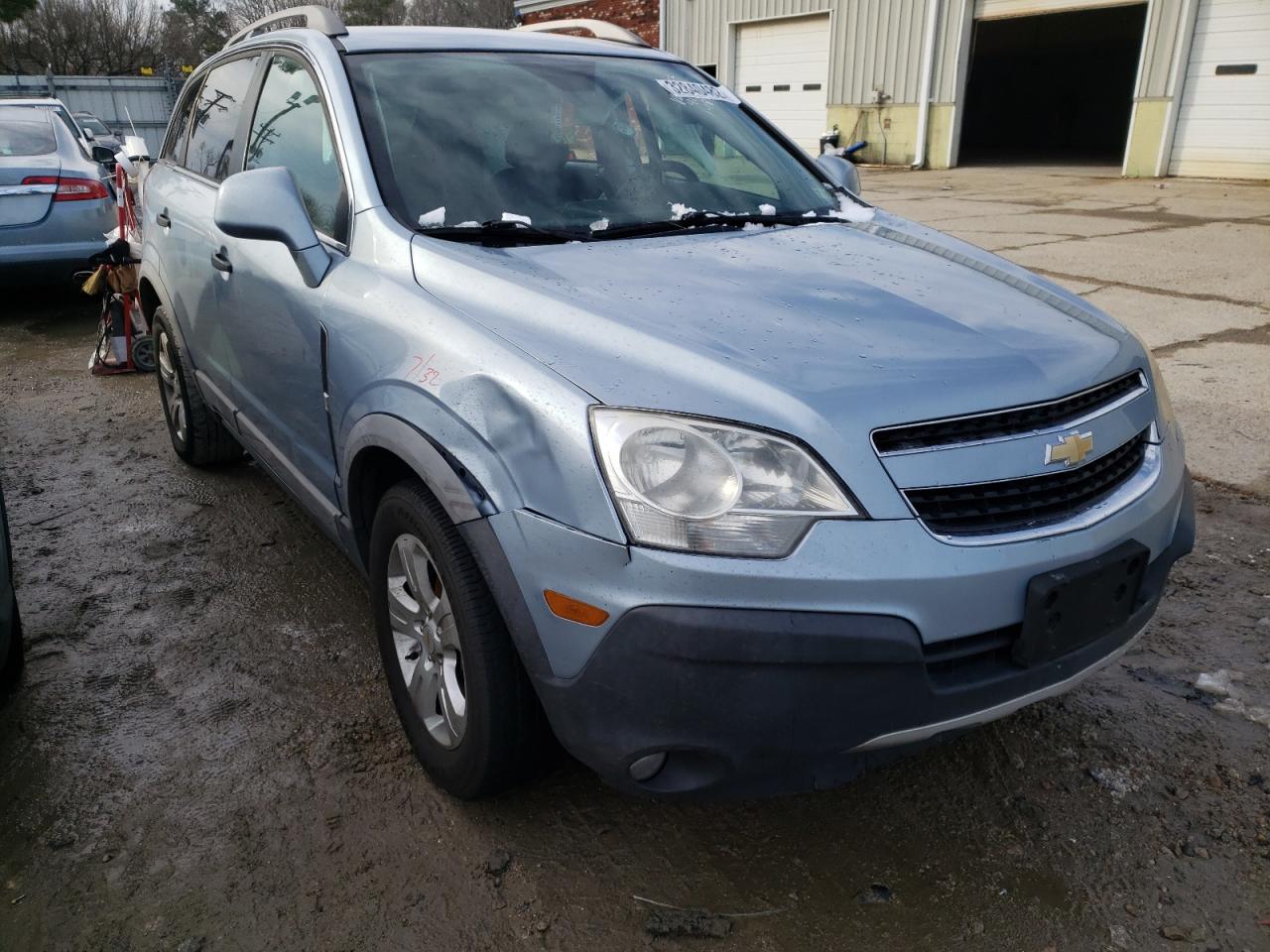 CHEVROLET CAPTIVA LS 2013 with VIN 3GNAL2EK9DS641946 - Photo from auction