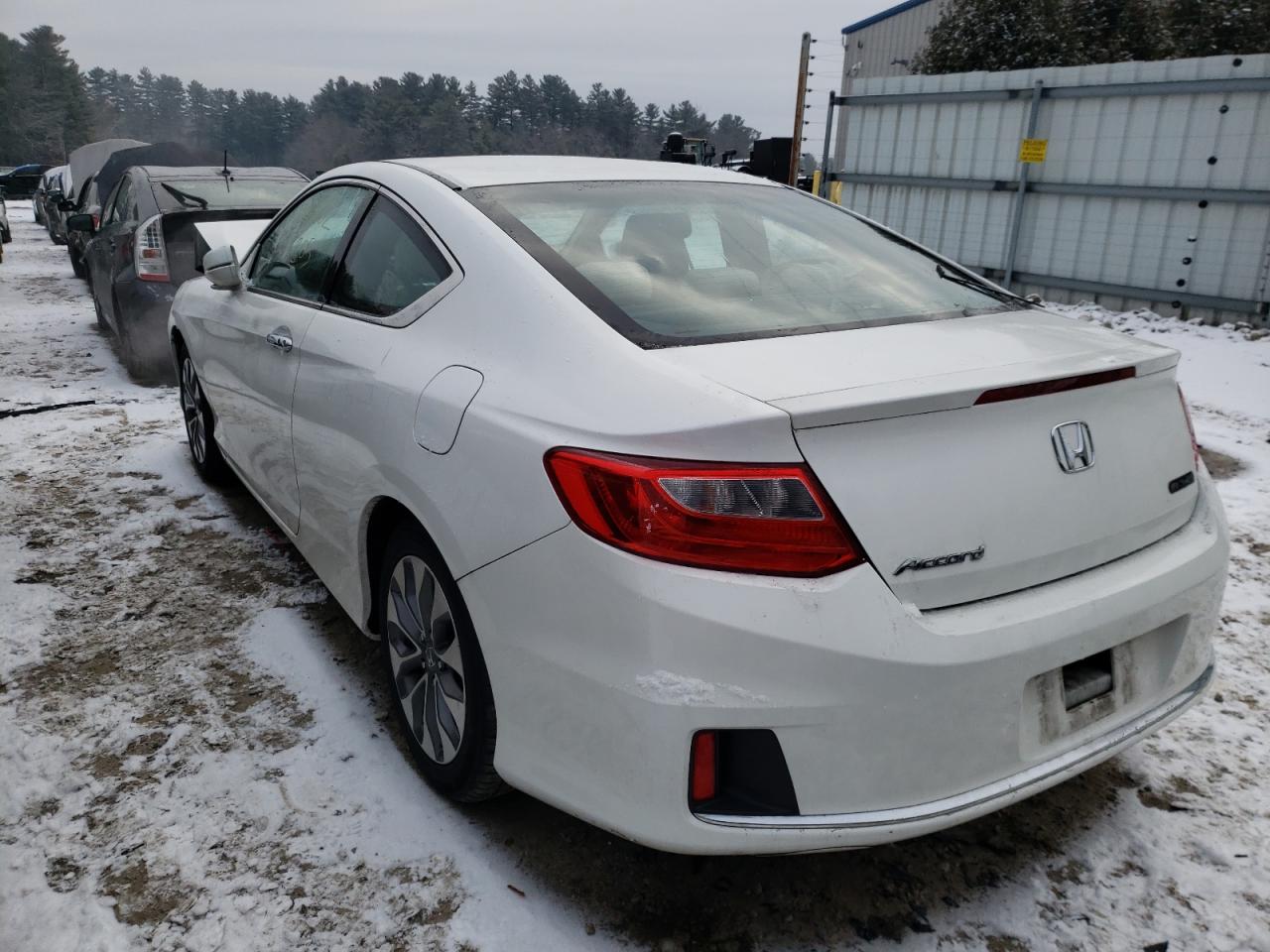 Photo 3 from auction – 2015 HONDA ACCORD EX with VIN 1HGCT1B79FA015718