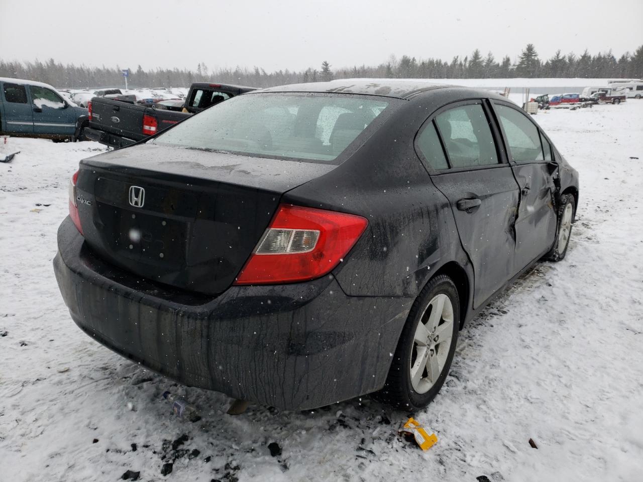 Photo 4 from auction – 2012 HONDA CIVIC DX with VIN 2HGFB2E23CH042996