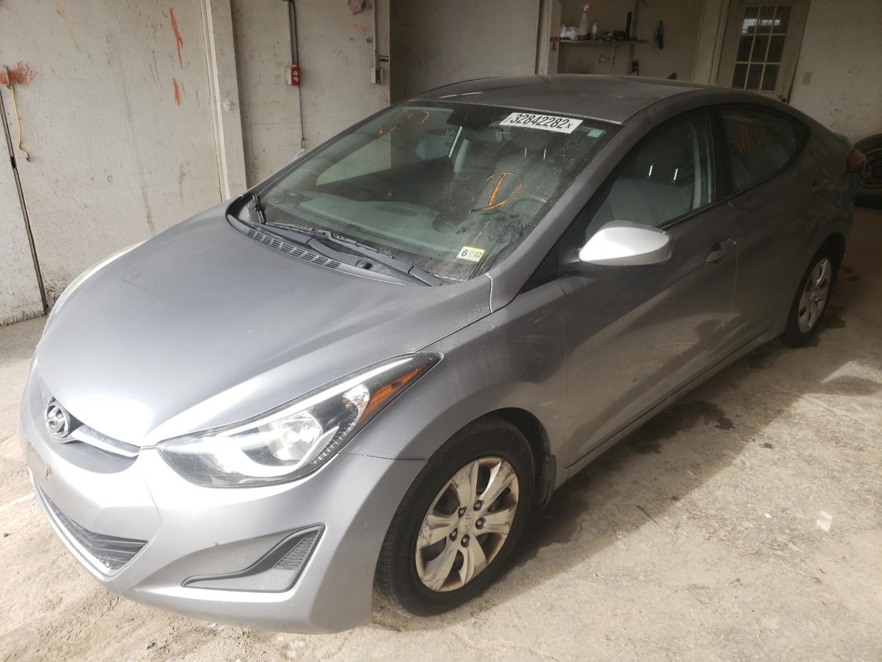 Photo 2 from auction – 2016 HYUNDAI ELANTRA SE with VIN KMHDH4AE0GU477537