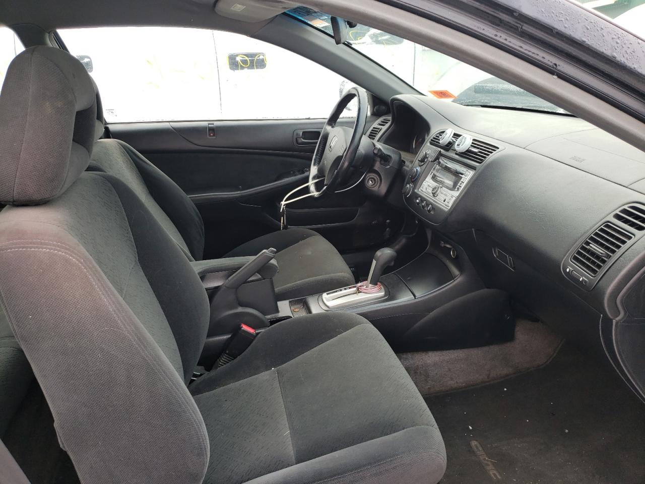 Photo 5 from auction – 2005 HONDA CIVIC LX with VIN 1HGEM22505L066716