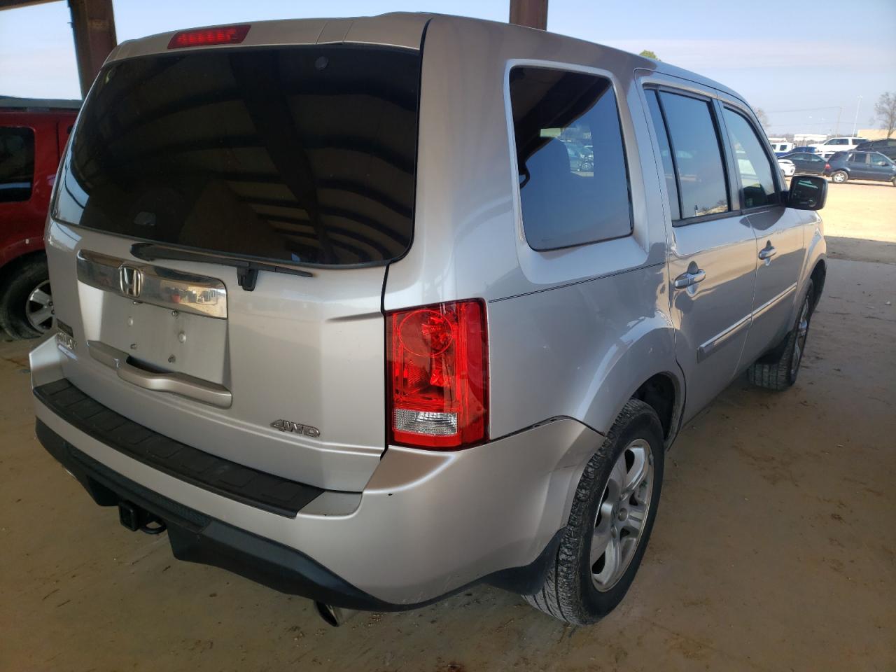 Photo 4 from auction – 2012 HONDA PILOT EXL with VIN 5FNYF4H5XCB050872
