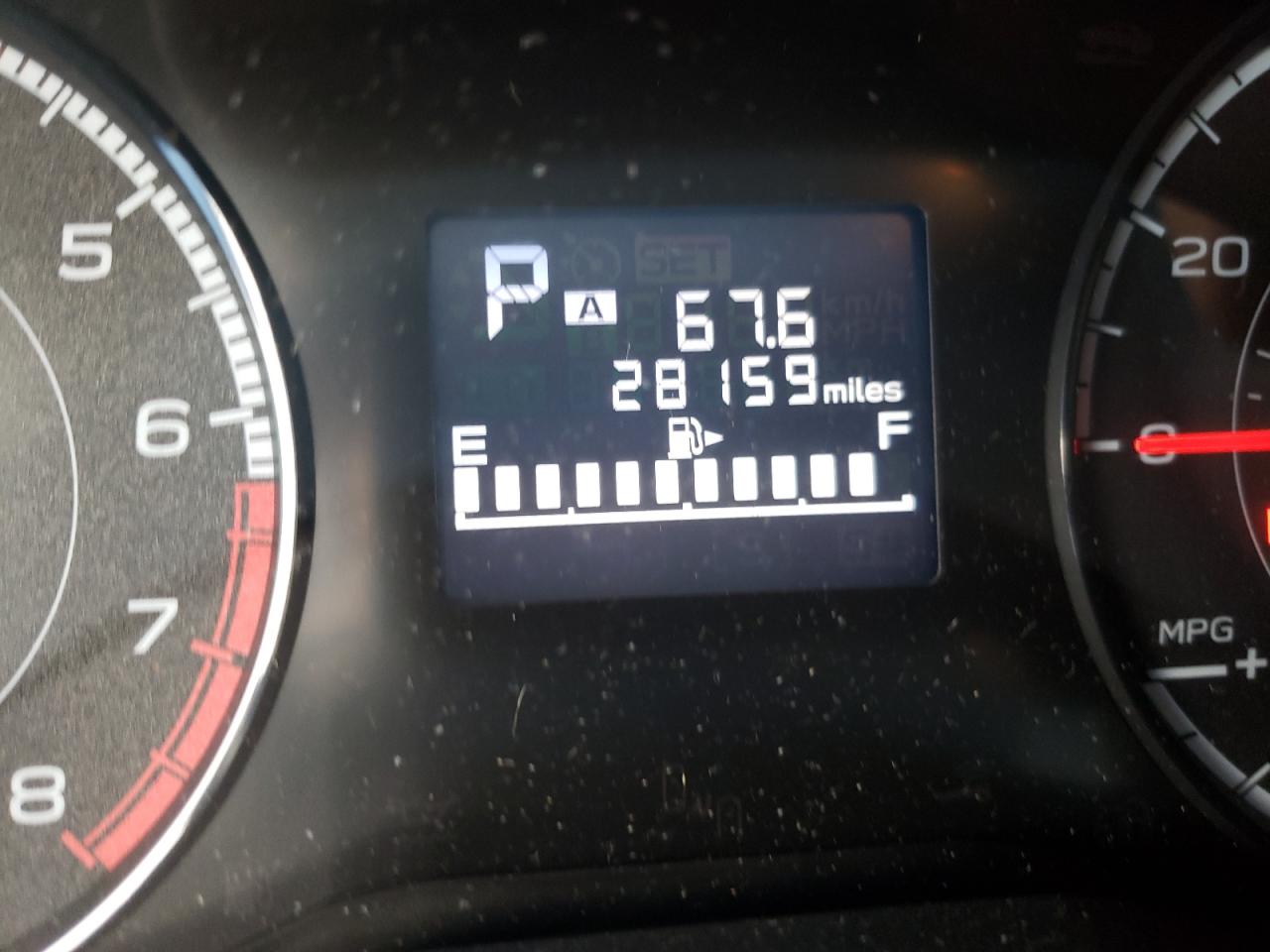 Photo 8 from auction – 2018 SUBARU CROSSTREK with VIN JF2GTABCXJH280209