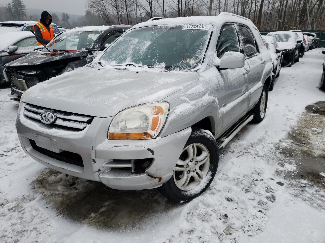 Photo 2 from auction – 2007 KIA SPORTAGE E with VIN KNDJE723877300621