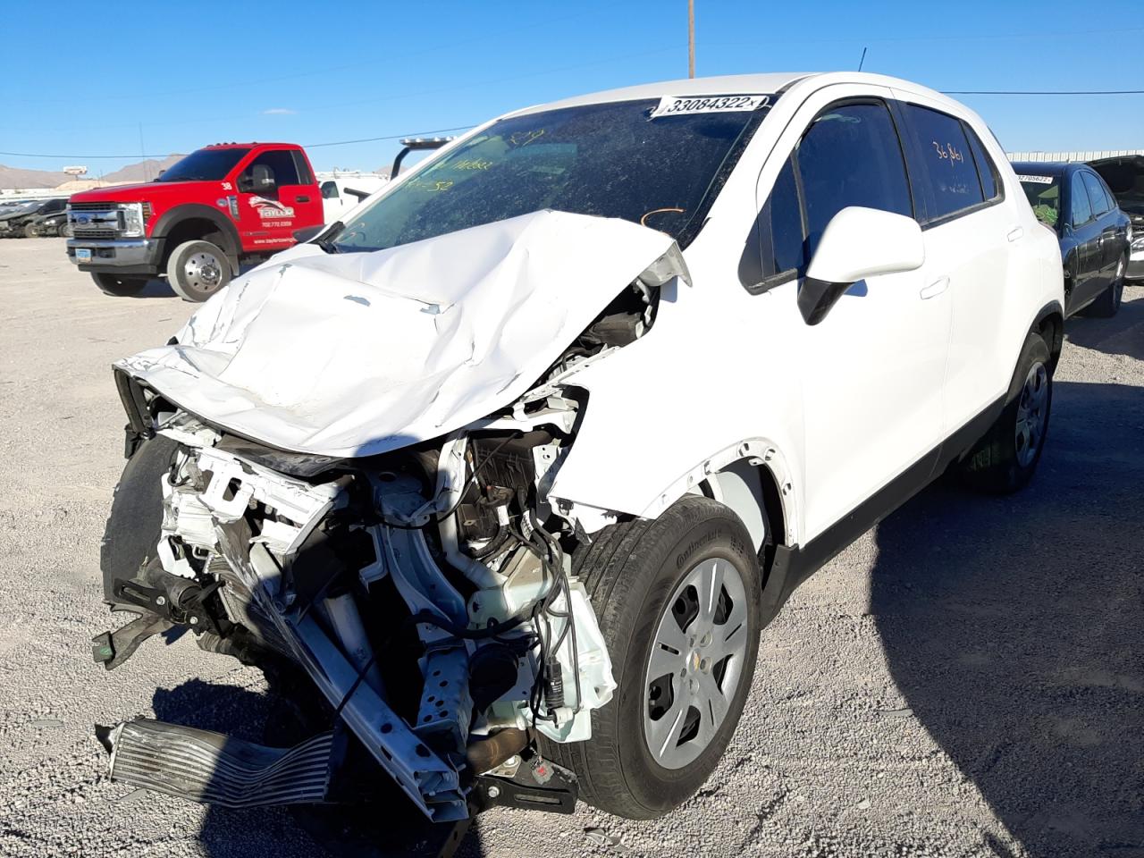 Photo 2 from auction – 2019 CHEVROLET TRAX LS with VIN LSGCJKSB8KY011972