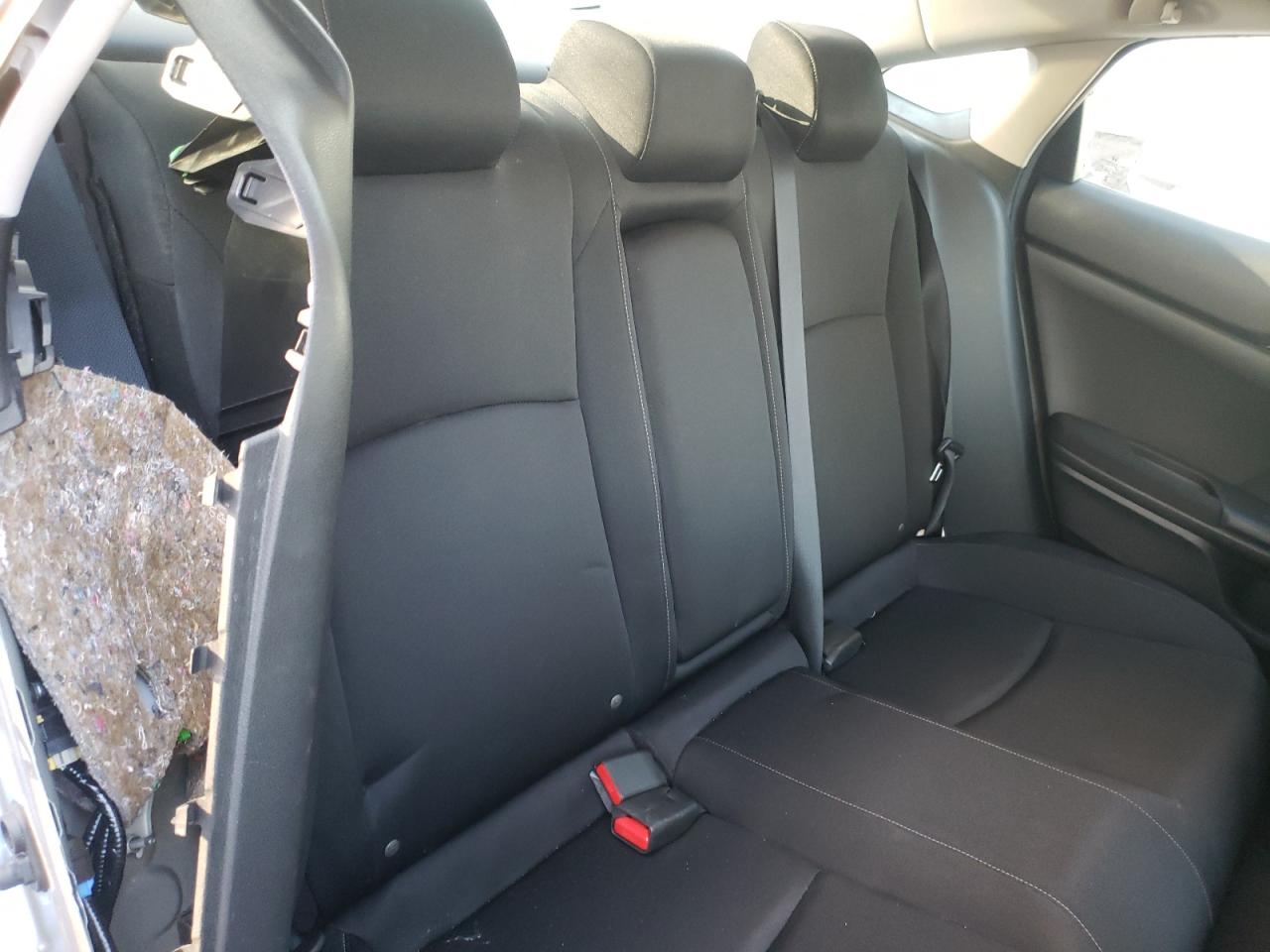 Photo 6 from auction – 2016 HONDA CIVIC EX with VIN 19XFC2F75GE058429