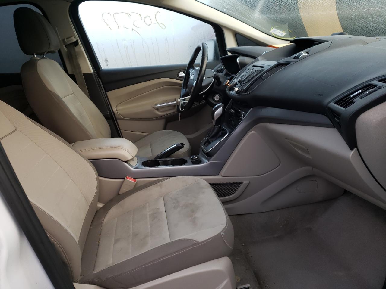 Photo 5 from auction – 2014 FORD C-MAX SE with VIN 1FADP5AU7EL521207