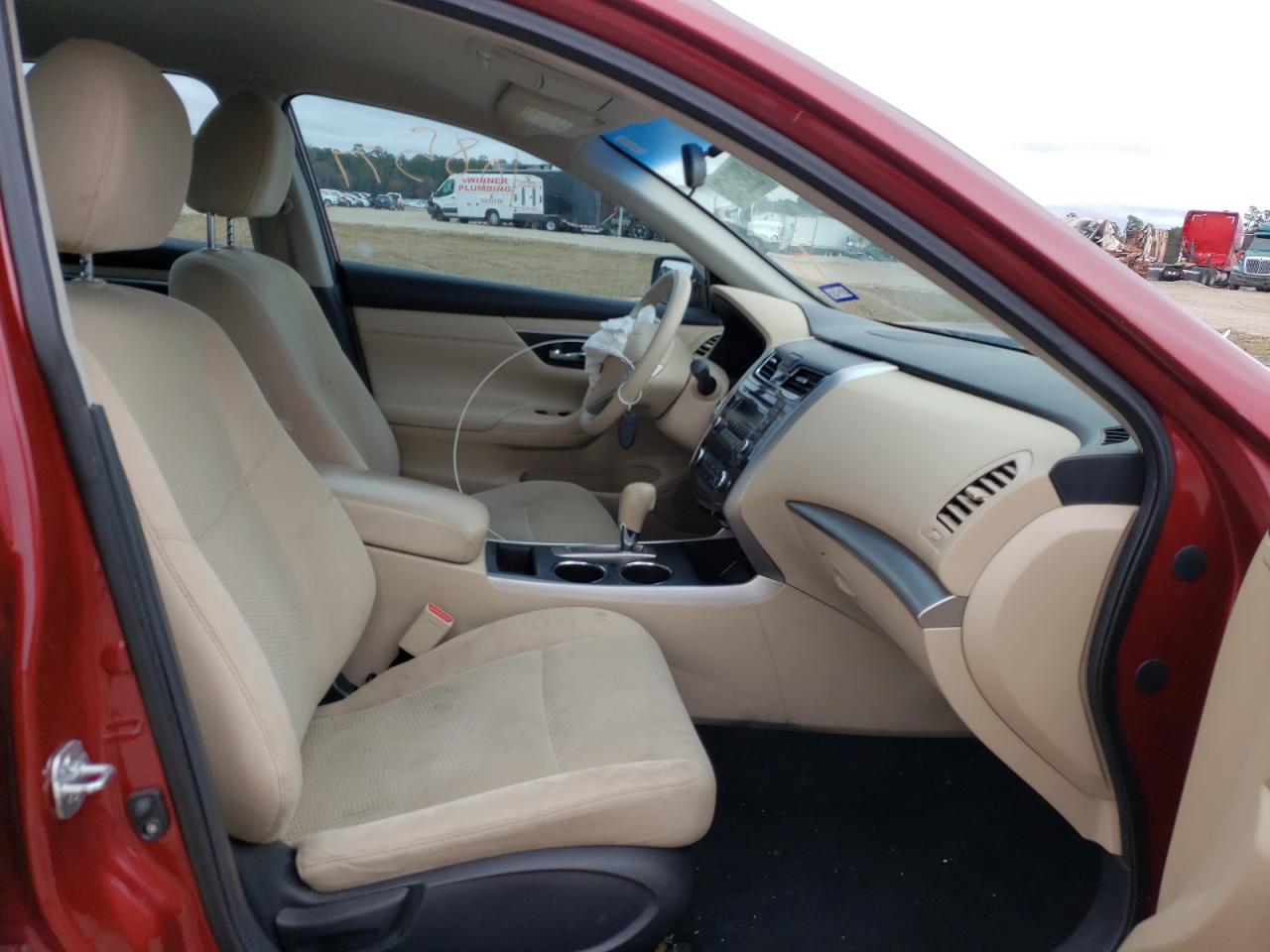 Photo 5 from auction – 2015 NISSAN ALTIMA 2.5 with VIN 1N4AL3AP1FN913151