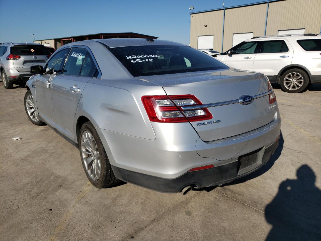 Photo 3 from auction – 2017 FORD TAURUS LIM with VIN 1FAHP2F83HG102411