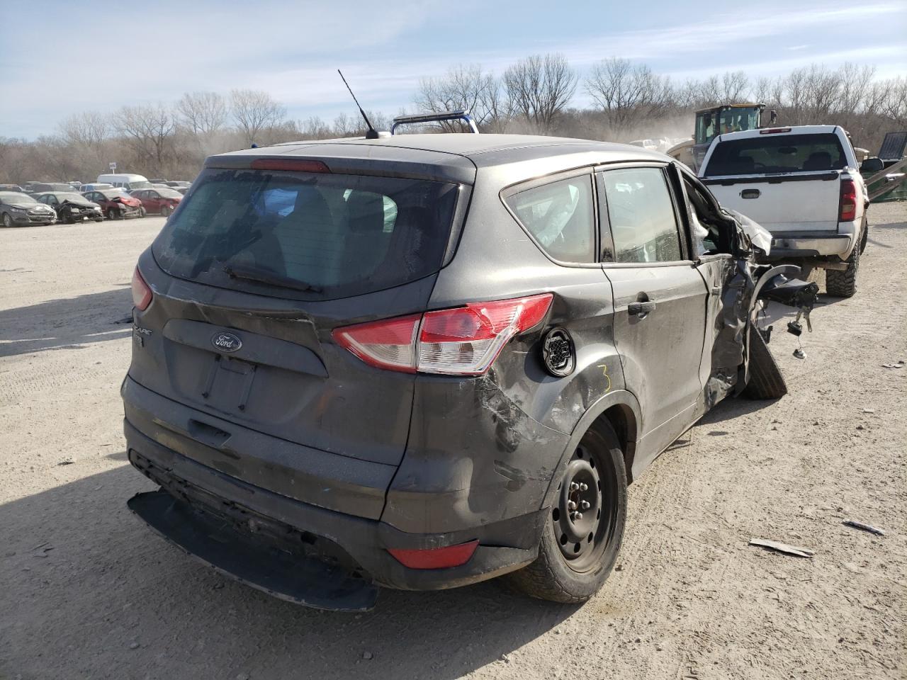 Photo 4 from auction – 2015 FORD ESCAPE S with VIN 1FMCU0F72FUA51986