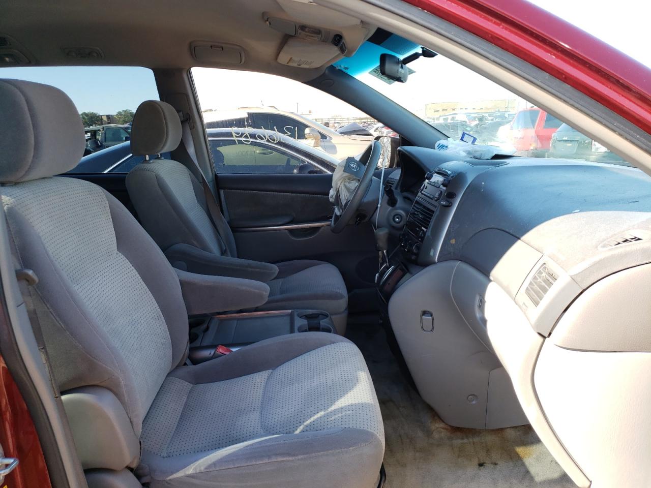 Photo 5 from auction – 2008 TOYOTA SIENNA CE with VIN 5TDZK23C98S181546