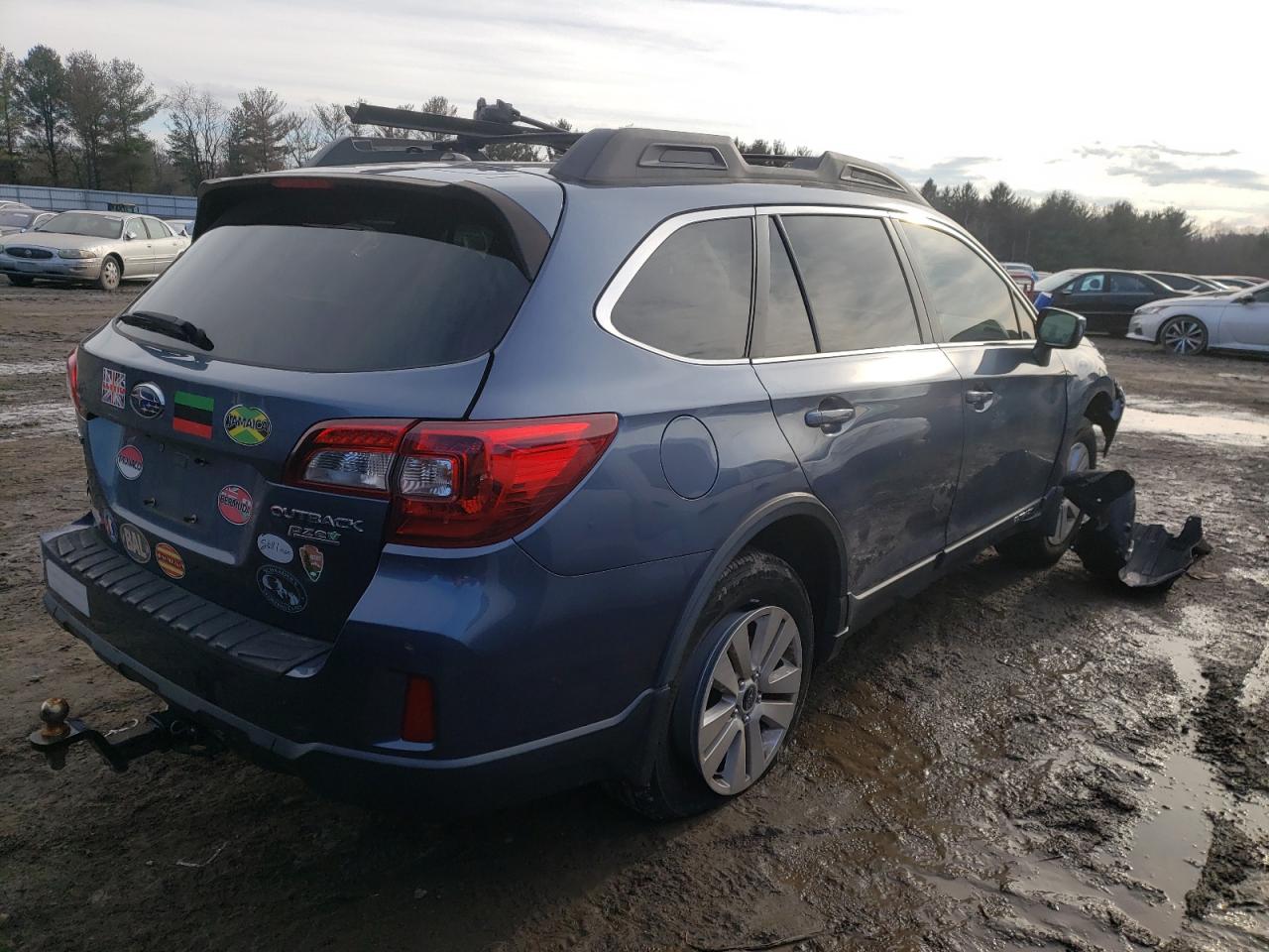 Photo 4 from auction – 2015 SUBARU OUTBACK 2. with VIN 4S4BSACC6F3325608
