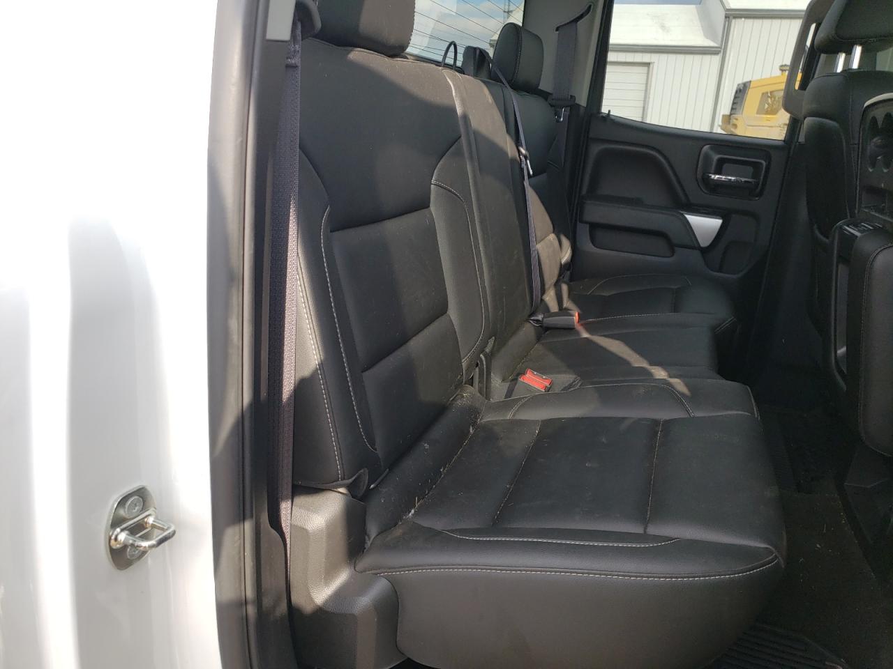 Photo 6 from auction – 2015 CHEVROLET SILVERADO with VIN 1GCVKRECXFZ253368