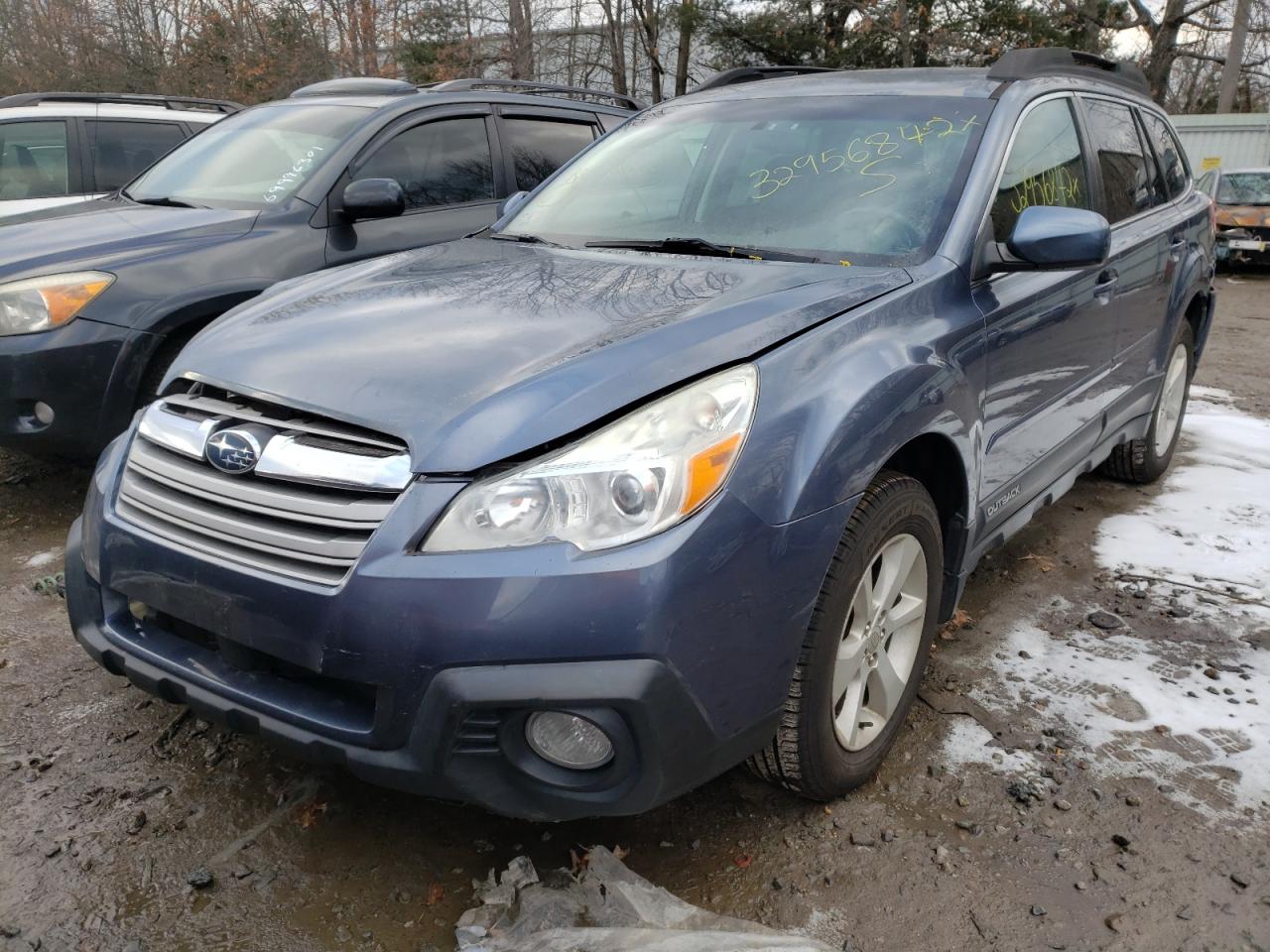 Photo 2 from auction – 2013 SUBARU OUTBACK 2. with VIN 4S4BRBCC9D3247081