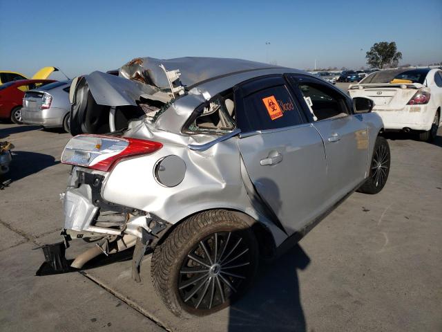 Photo 4 from auction – 2012 FORD FOCUS SEL with VIN 1FAHP3H29CL169500