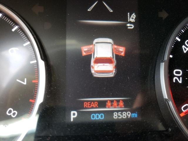 Photo 8 from auction – 2021 TOYOTA RAV4 XLE with VIN 2T3W1RFV0MC118017