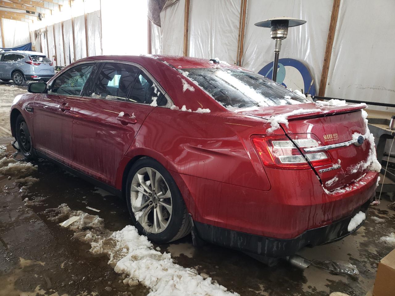 Photo 3 from auction – 2014 FORD TAURUS SHO with VIN 1FAHP2KT6EG109018