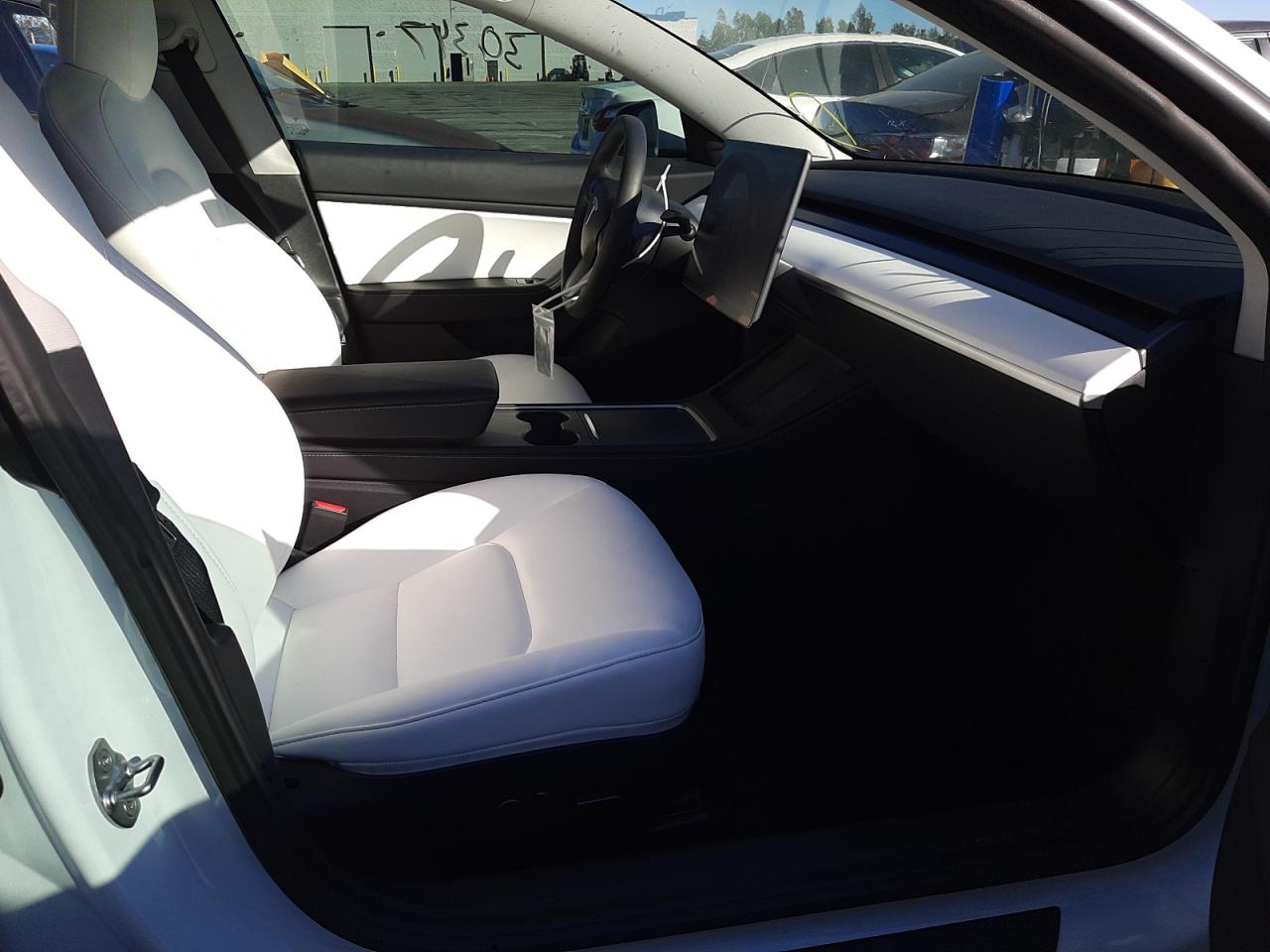 Photo 5 from auction – 2021 TESLA MODEL 3 with VIN 5YJ3E1EC6MF926207