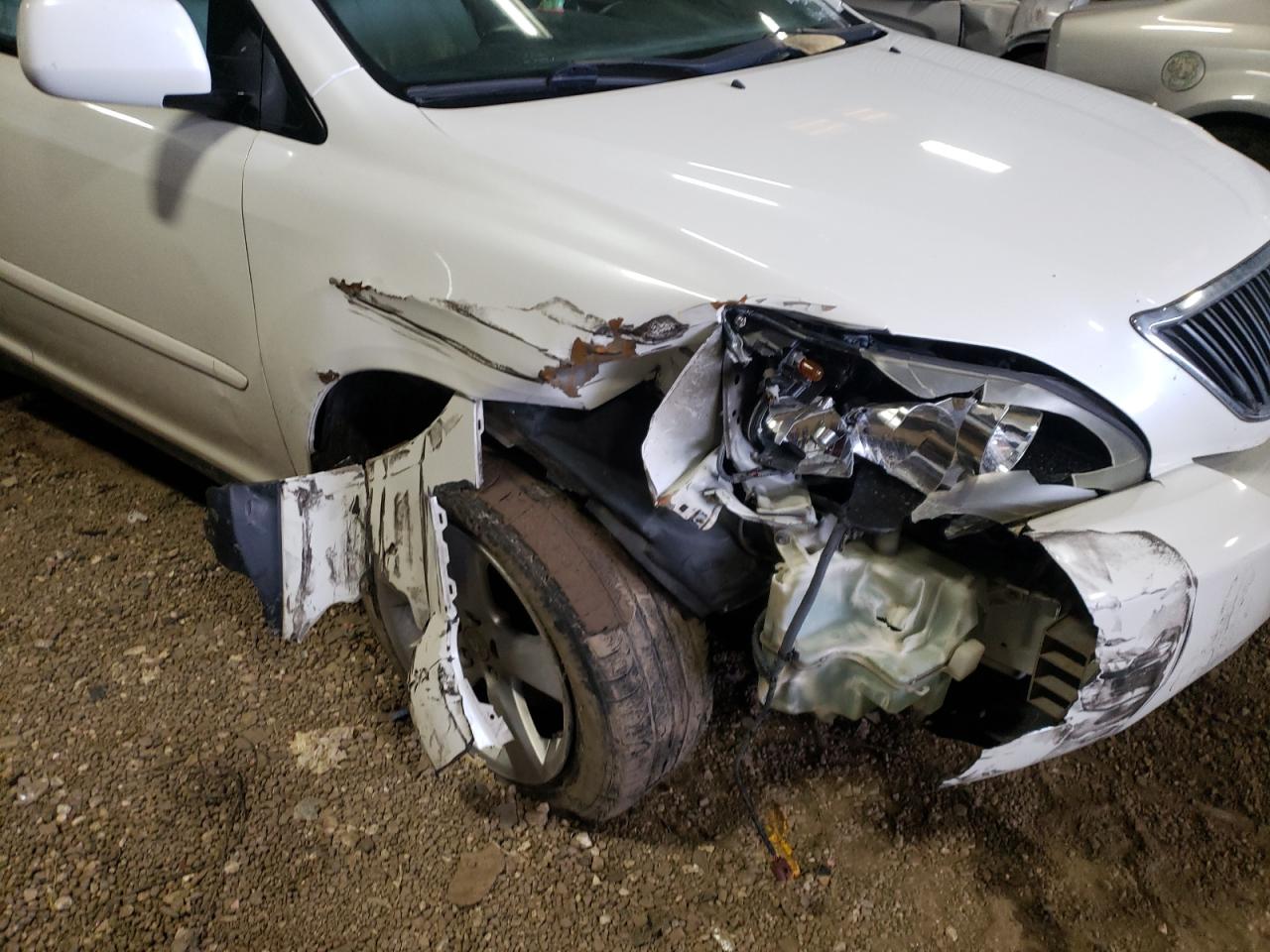 Photo 9 from auction – 2004 LEXUS RX 330 with VIN JTJGA31U140038712
