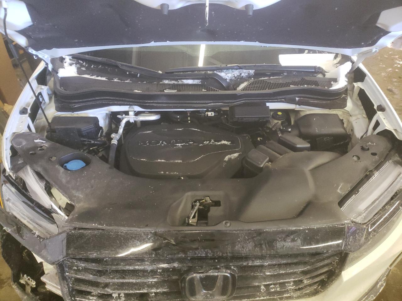 Photo 7 from auction – 2021 HONDA RIDGELINE with VIN 5FPYK3F86MB006587