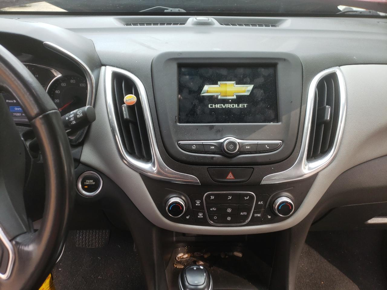 Photo 9 from auction – 2019 CHEVROLET EQUINOX LT with VIN 2GNAXLEX5K6132339