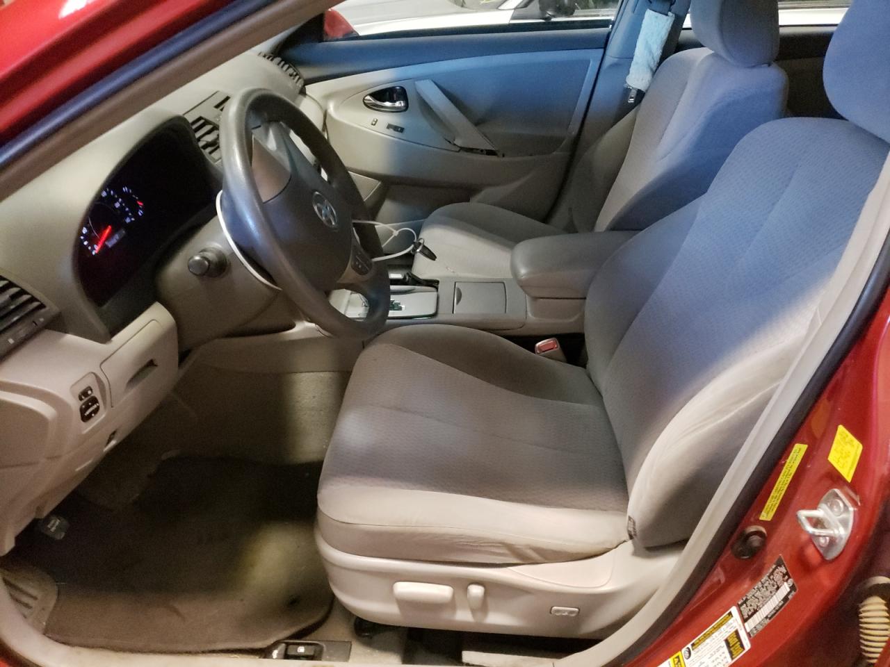 Photo 5 from auction – 2011 TOYOTA CAMRY BASE with VIN 4T1BF3EK6BU678861