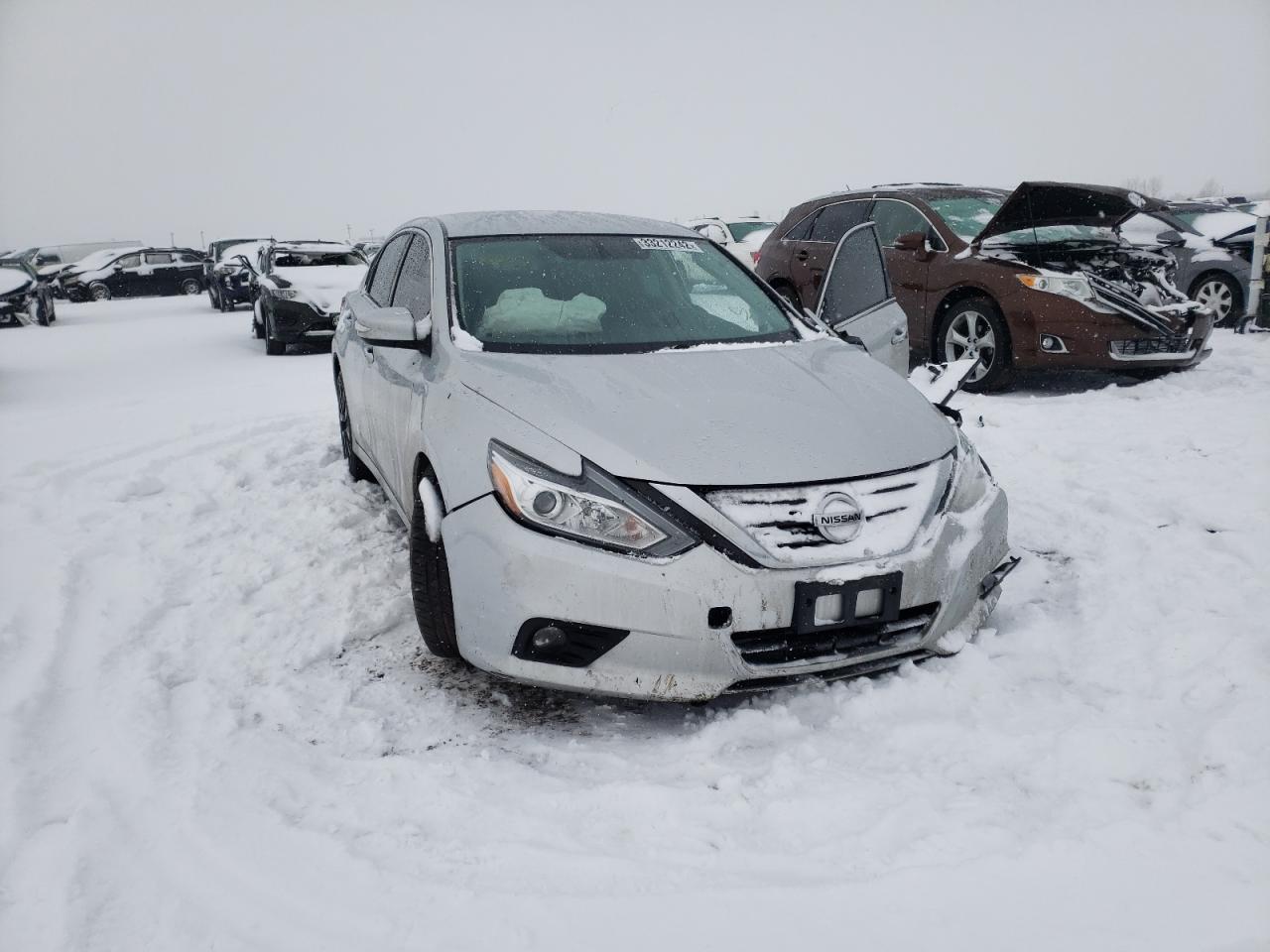 NISSAN ALTIMA 2.5 2018 with VIN 1N4AL3AP2JC168690 - Photo from auction