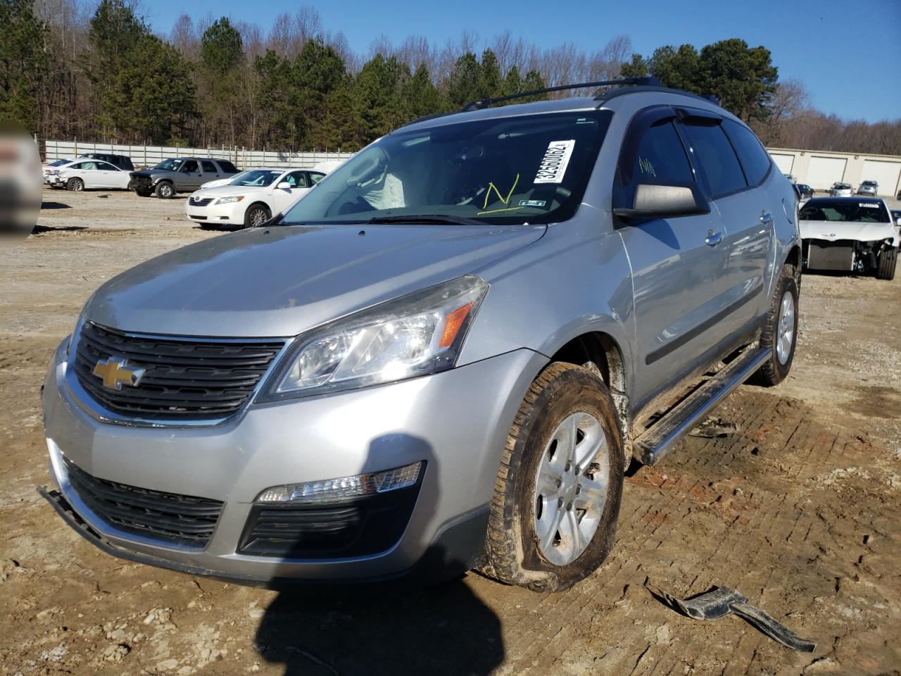 Photo 2 from auction – 2015 CHEVROLET TRAVERSE L with VIN 1GNKRFED3FJ279595
