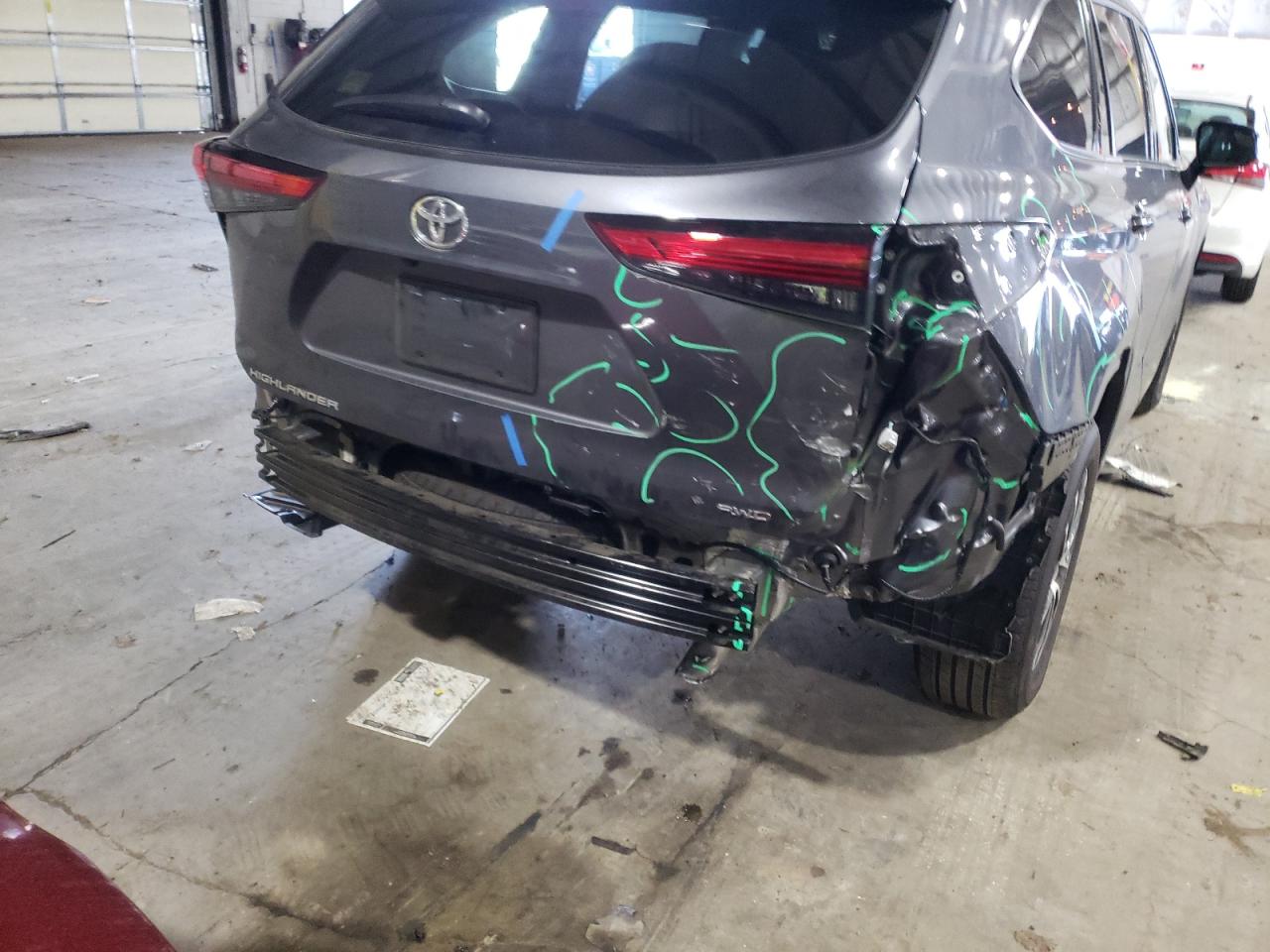 Photo 9 from auction – 2021 TOYOTA HIGHLANDER with VIN 5TDCZRBH5MS527433