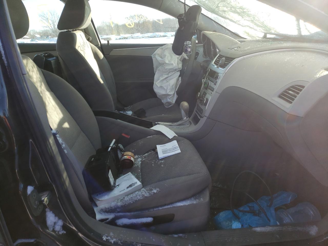 Photo 5 from auction – 2010 CHEVROLET MALIBU LS with VIN 1G1ZB5EB8AF250716